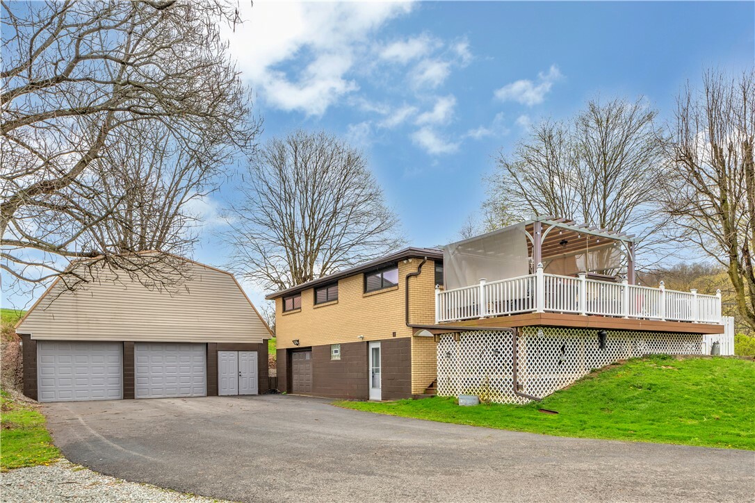 Property Photo: 6096 Kemerer Hollow Rd PA 15632