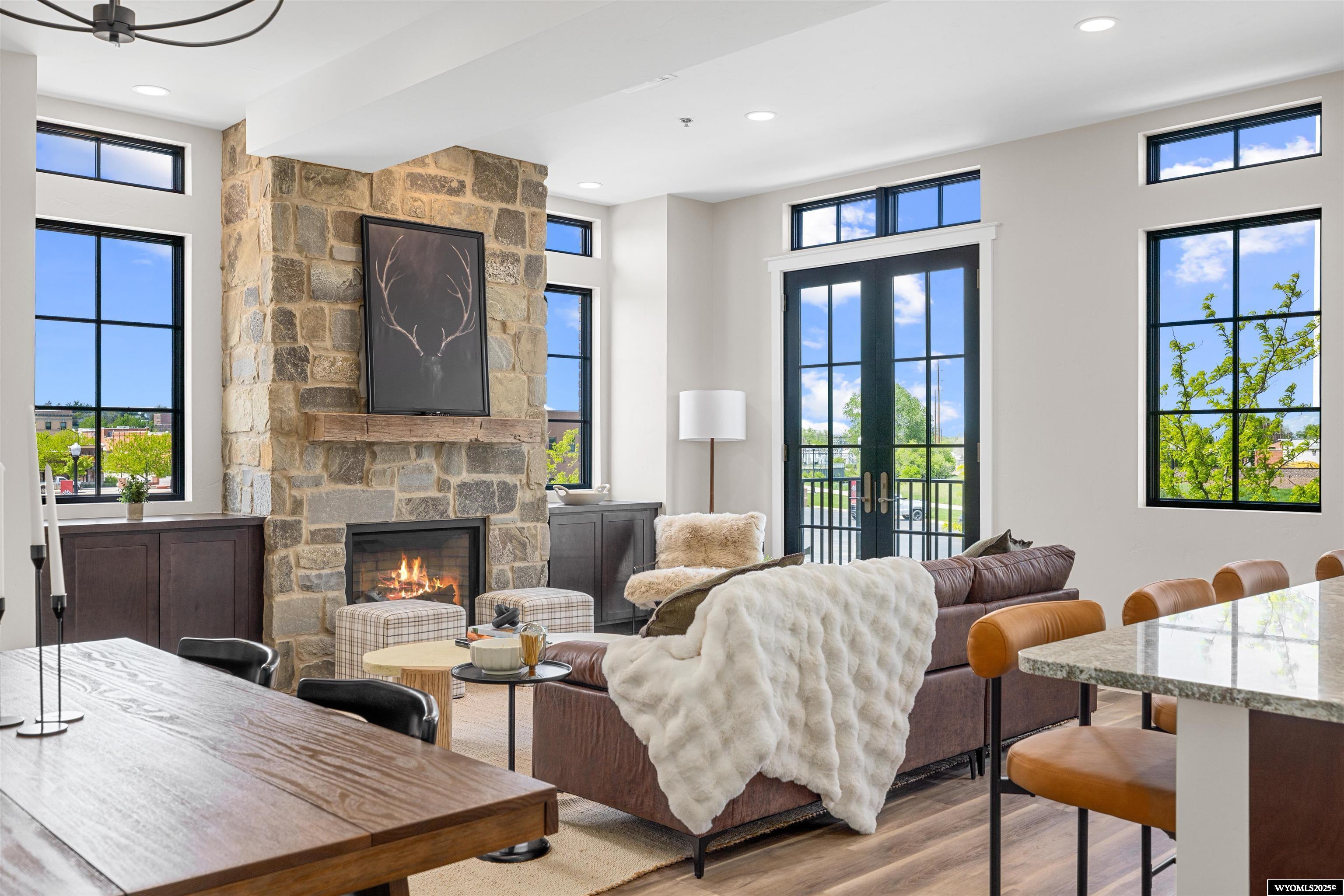 Property Photo: 159 N Custer Unit 201 Street WY 82801