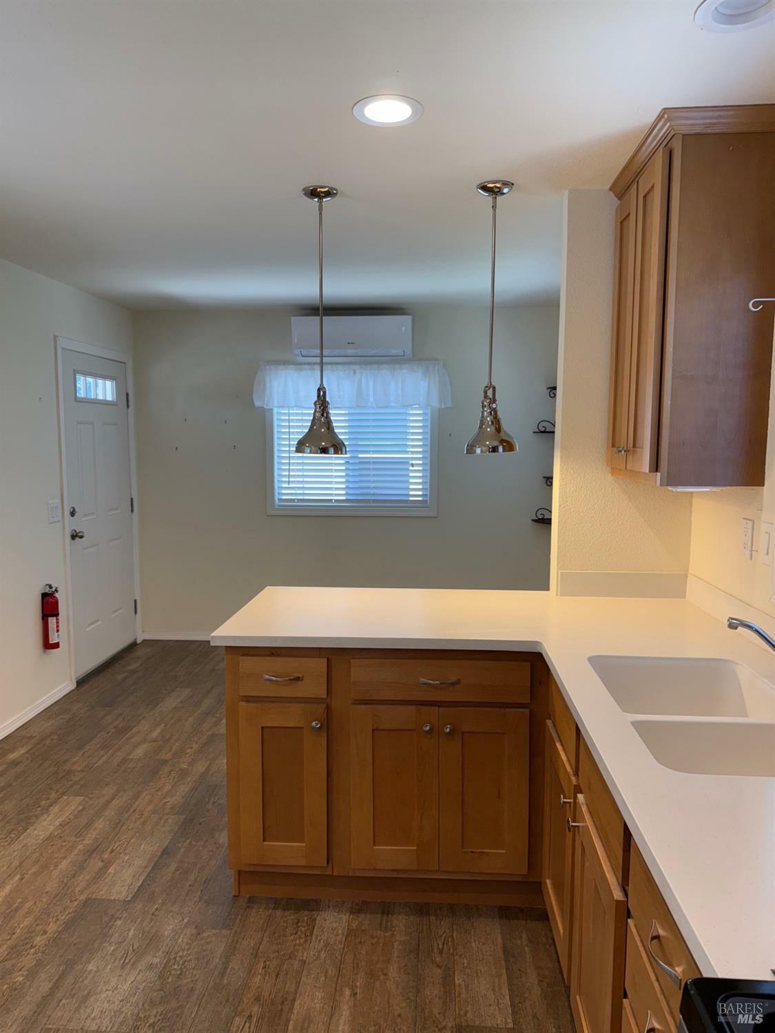Property Photo: 36 Roundelay Lane CA 95407