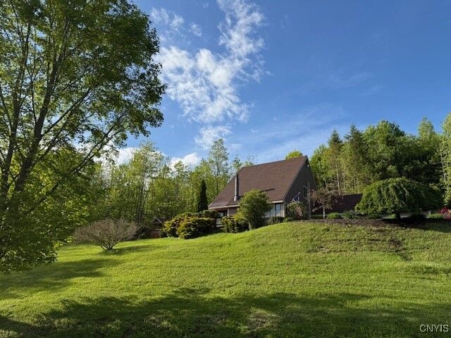 Property Photo: 2033 Artemis Drive NY 13045