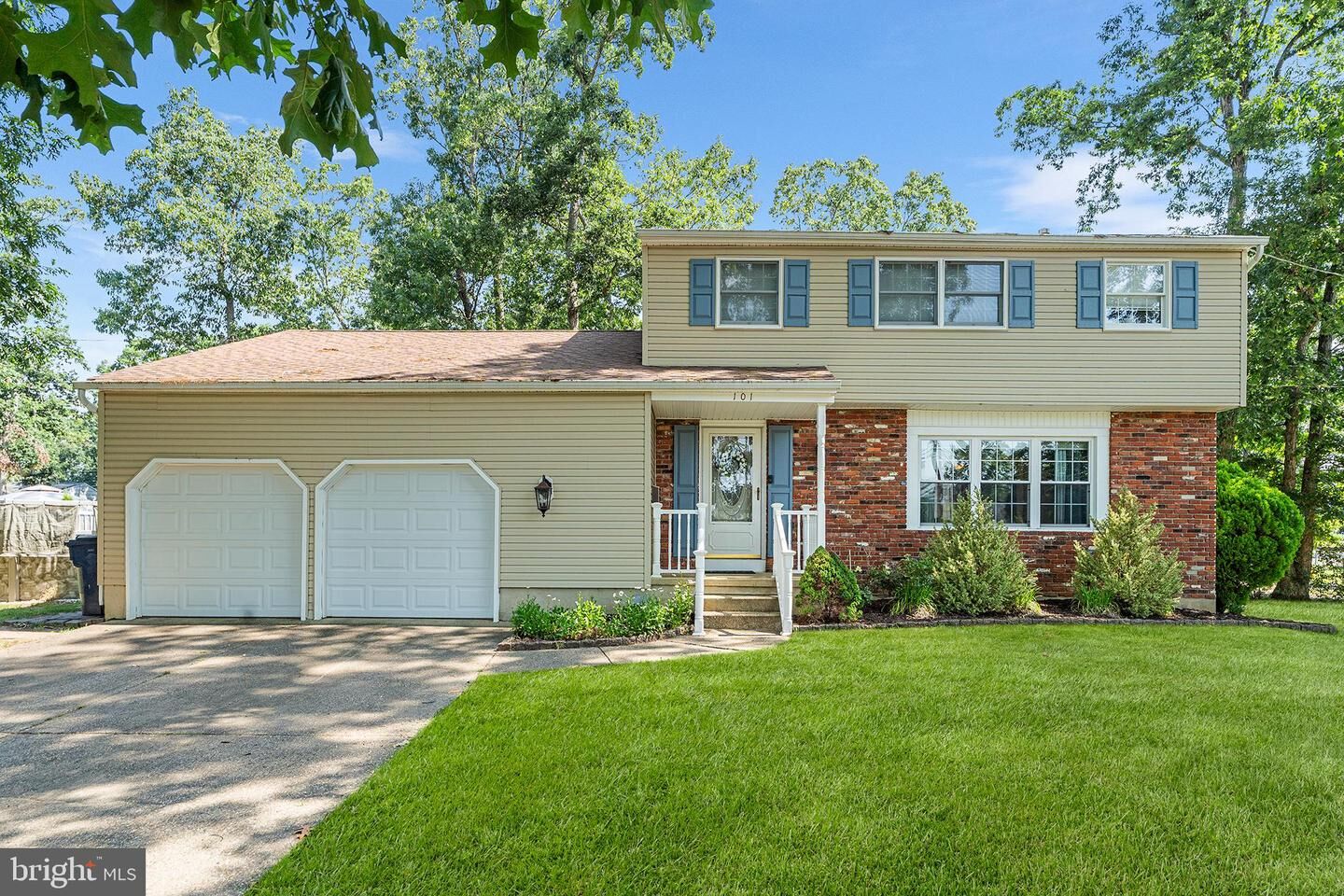 Property Photo:  101 Palmer Court  NJ 08094 