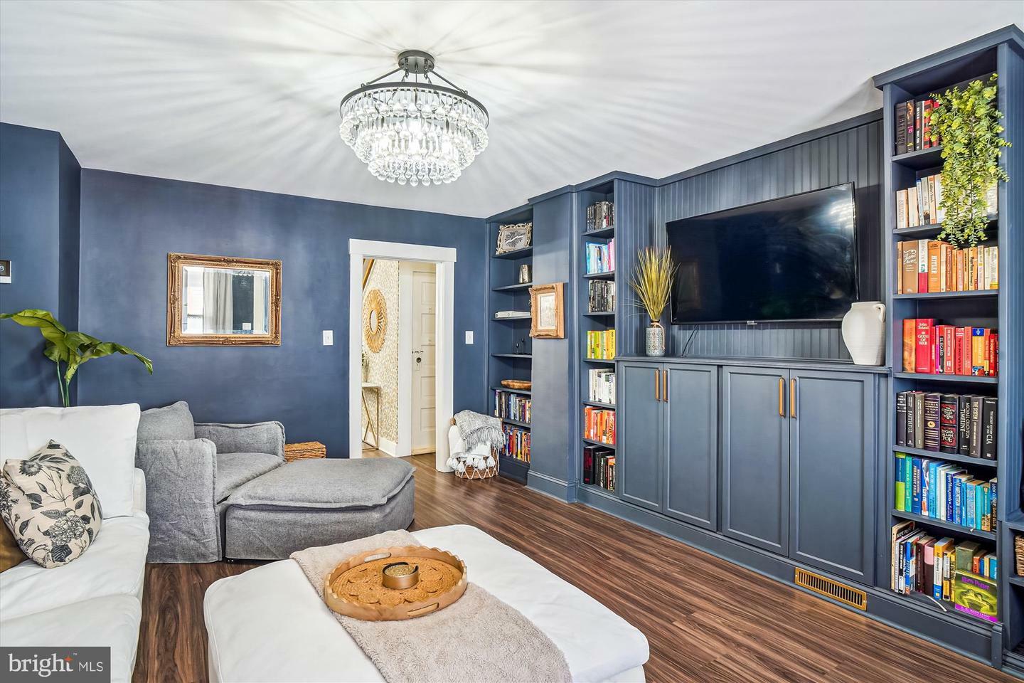 Property Photo: 108 E 5th Street MD 21701