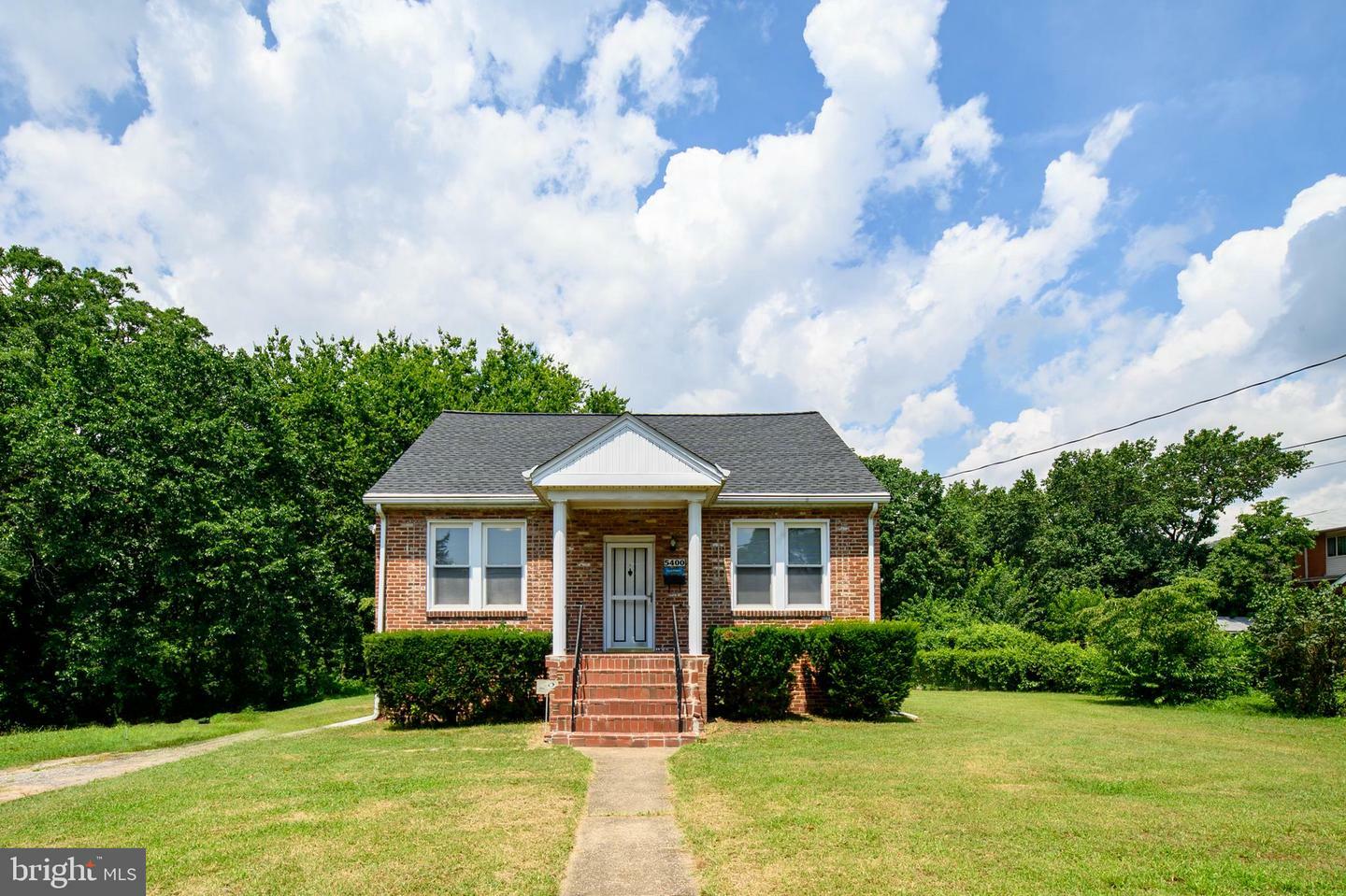 Property Photo: 5400 54th Avenue MD 20737