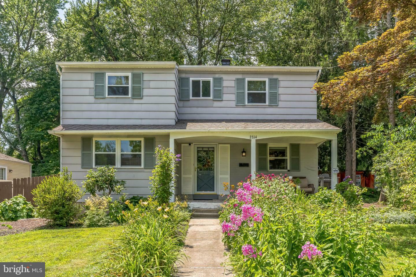 Property Photo: 2314 Parkside Avenue PA 19040