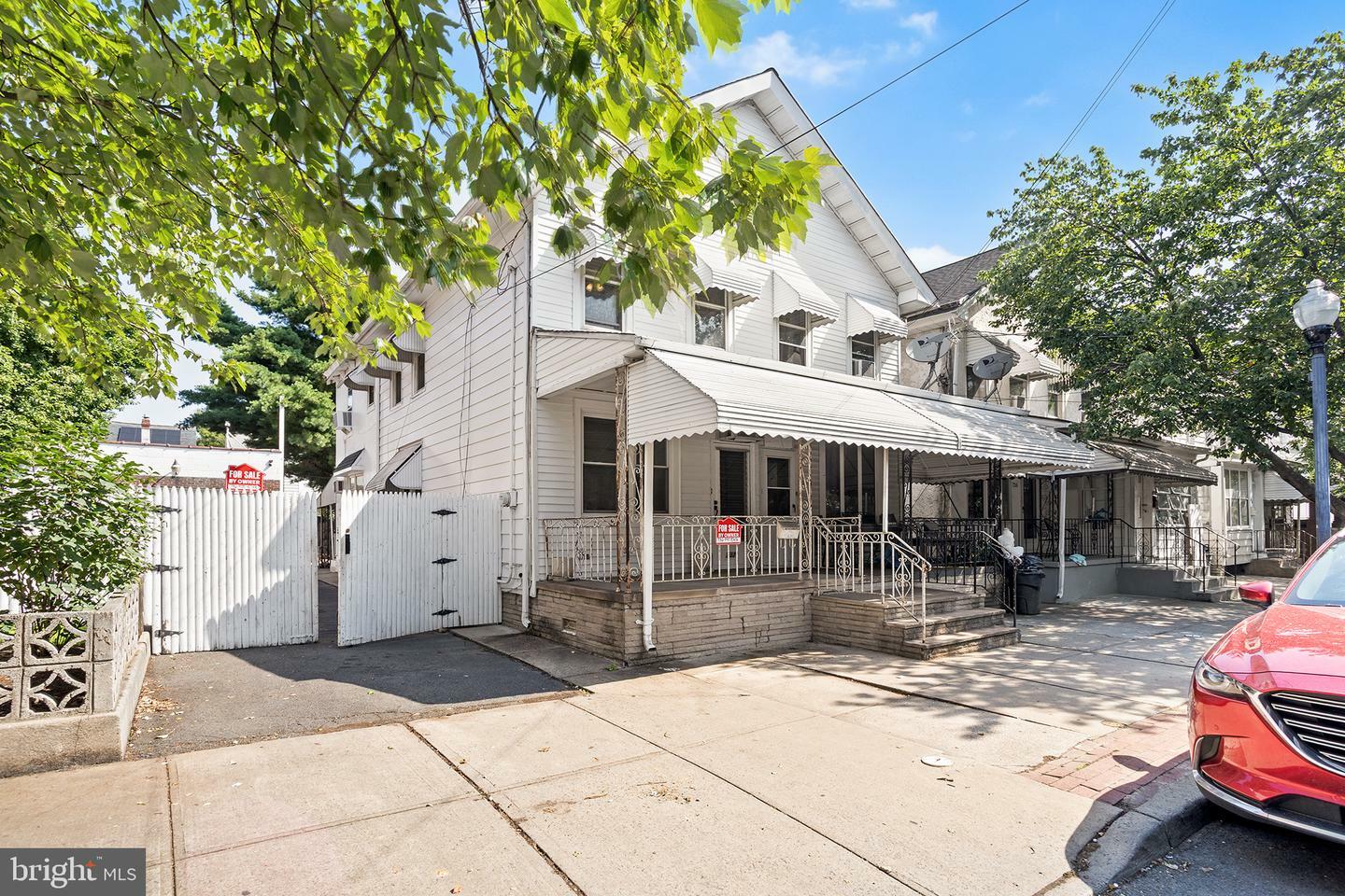 730 Roebling Avenue  Trenton NJ 08611 photo