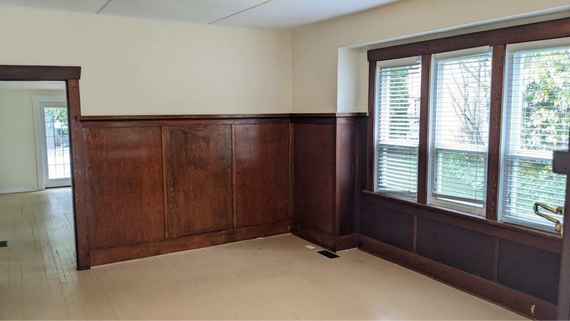 Property Photo: 33913 Pine BC V2S 2P4