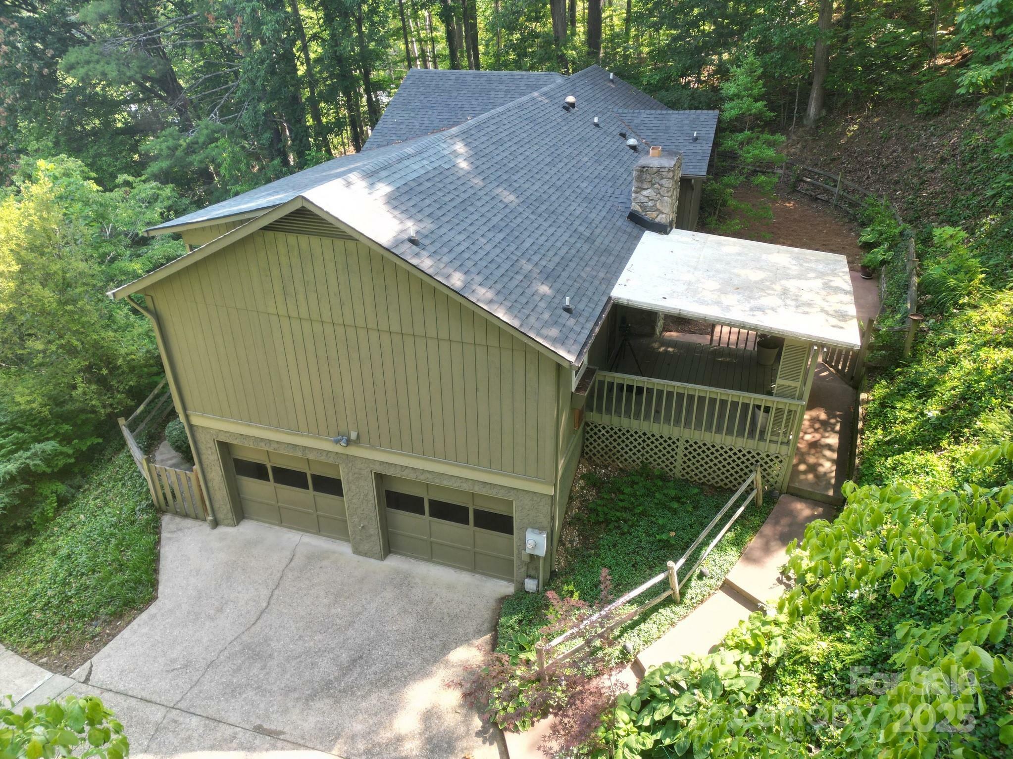 Property Photo: 6 Wilderness Cove Road NC 28804