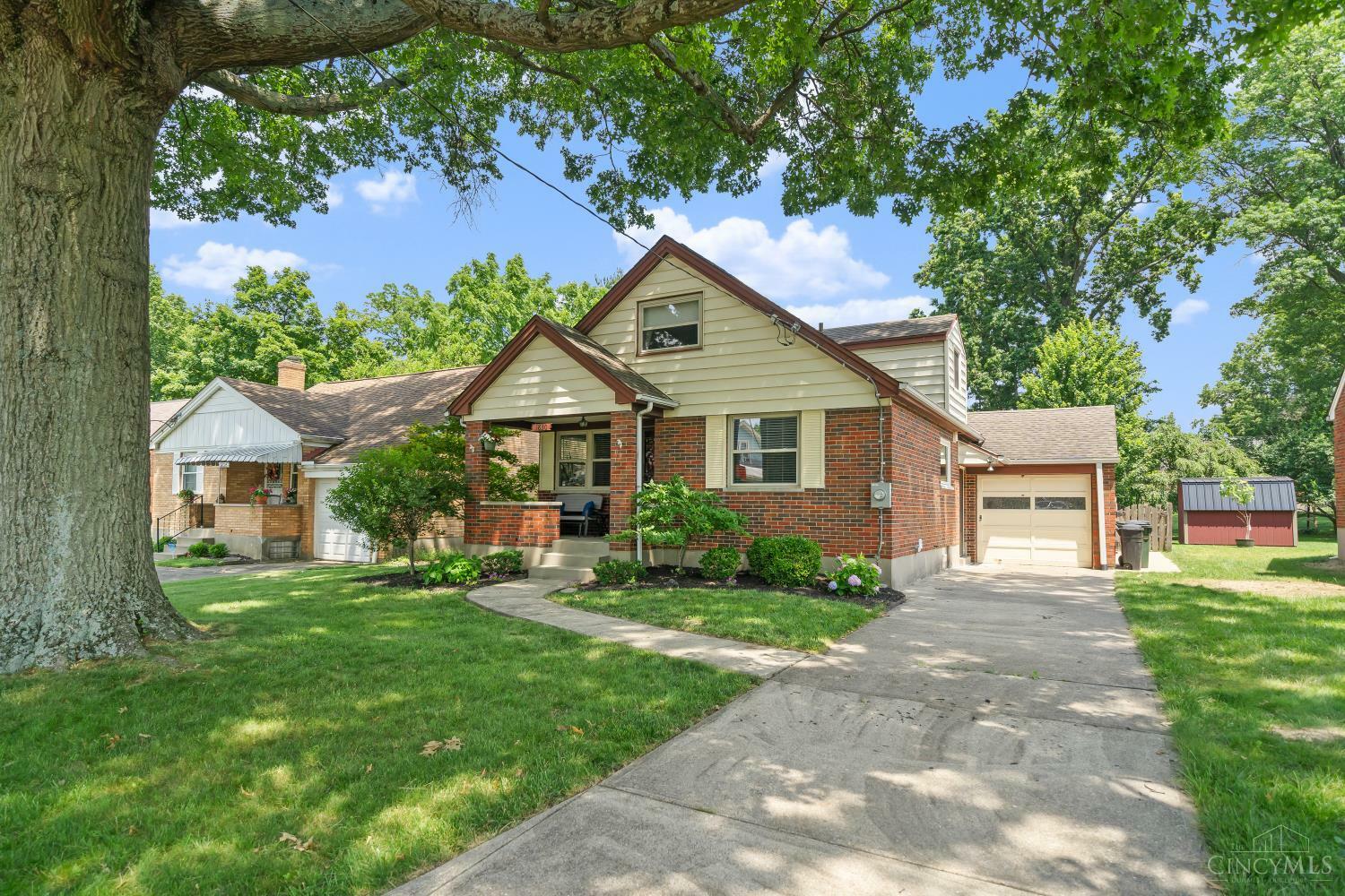 Property Photo: 3830 Section Road OH 45236