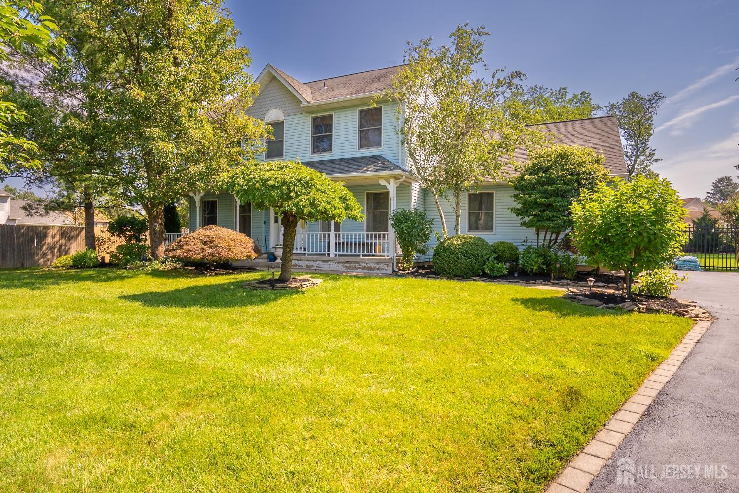 Property Photo: 10 Chelsea Court NJ 08810
