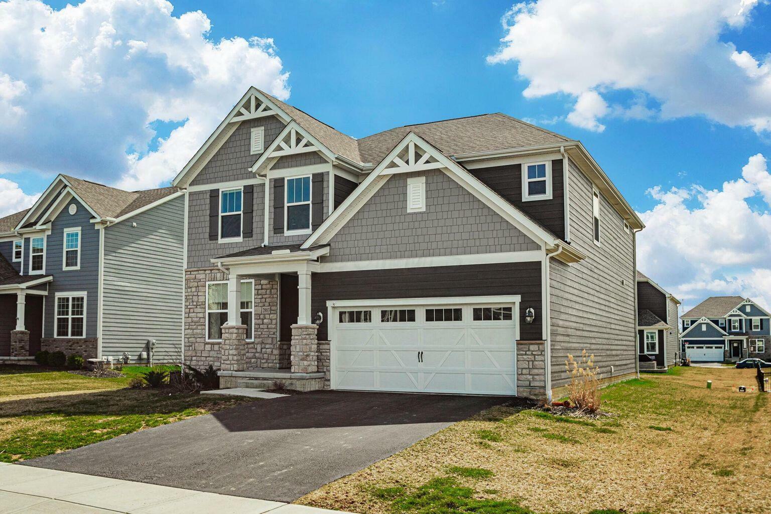 Property Photo: 2883 Beechwood Drive OH 43065