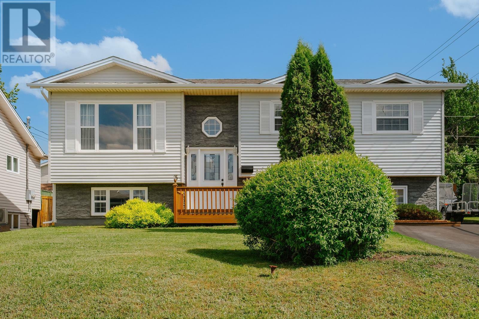 3 Yeager Street  Gander NL A1V 2S5 photo