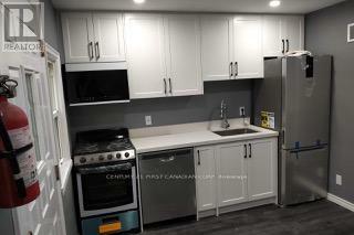 Property Photo: 30 Oxford Street West ON N6H 1R3