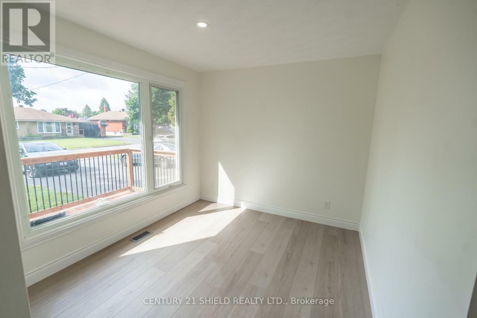 Photo de la propriété:  1514 Frances Ann Avenue  ON K6H 2L2 