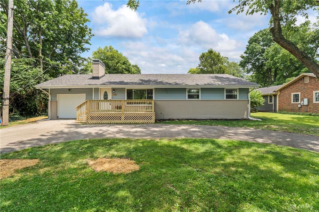 1746 Grange Hall Road  Beavercreek OH 45432 photo