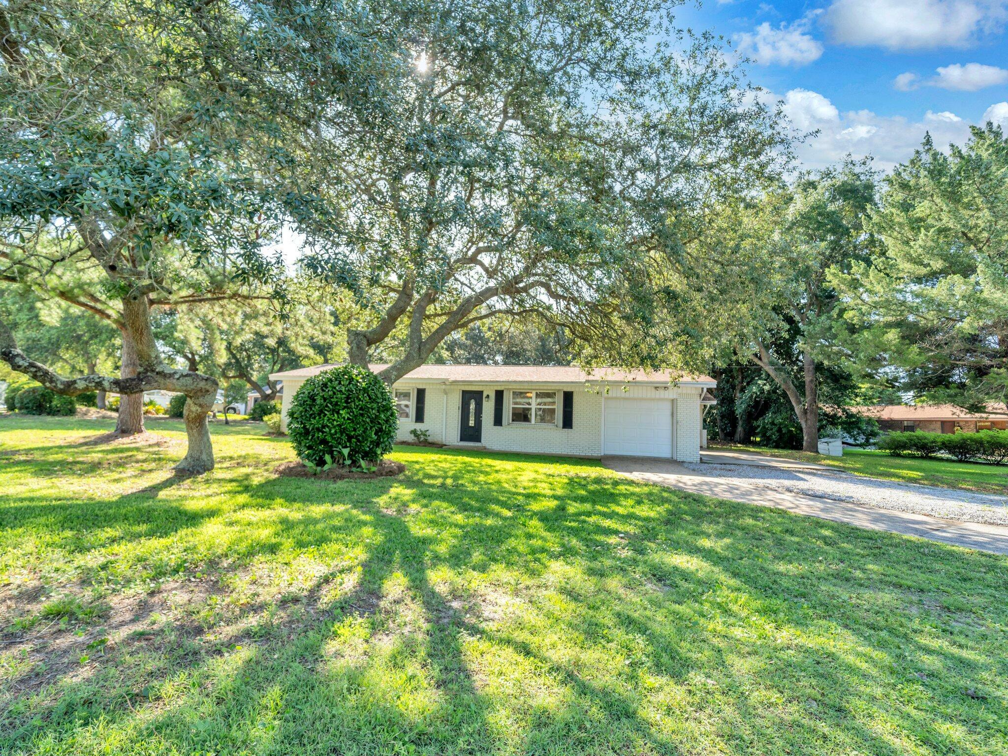 412 Primrose Lane  Destin FL 32541 photo