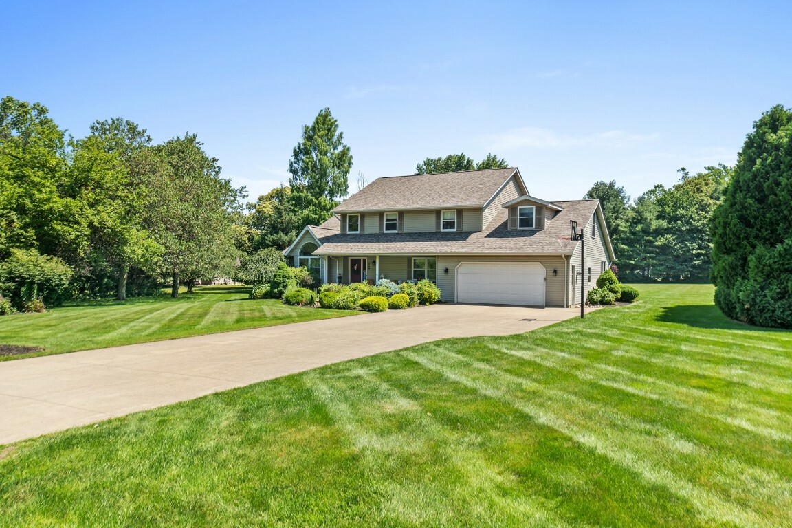 2909 Westwood Estates Drive  Millcreek PA 16506 photo