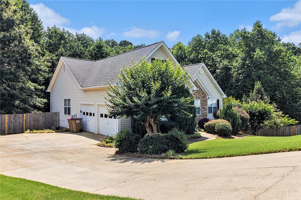Property Photo: 6411 Compass Drive GA 30542