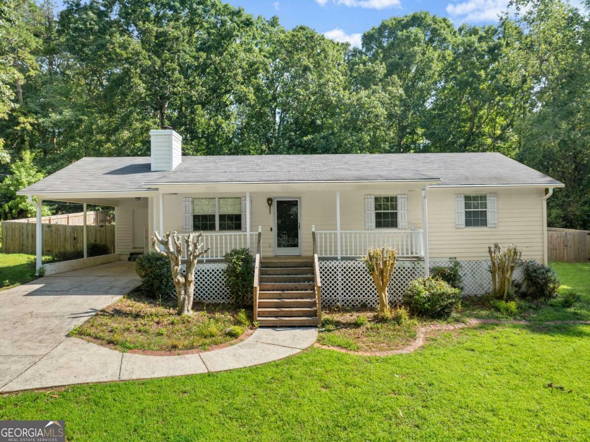 Property Photo: 5022 Elrod Place GA 30506
