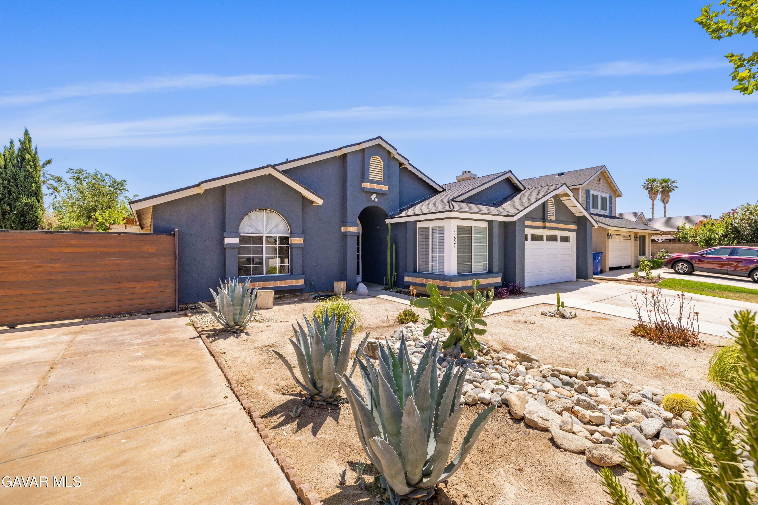 Property Photo: 3624 Comet Court CA 93550