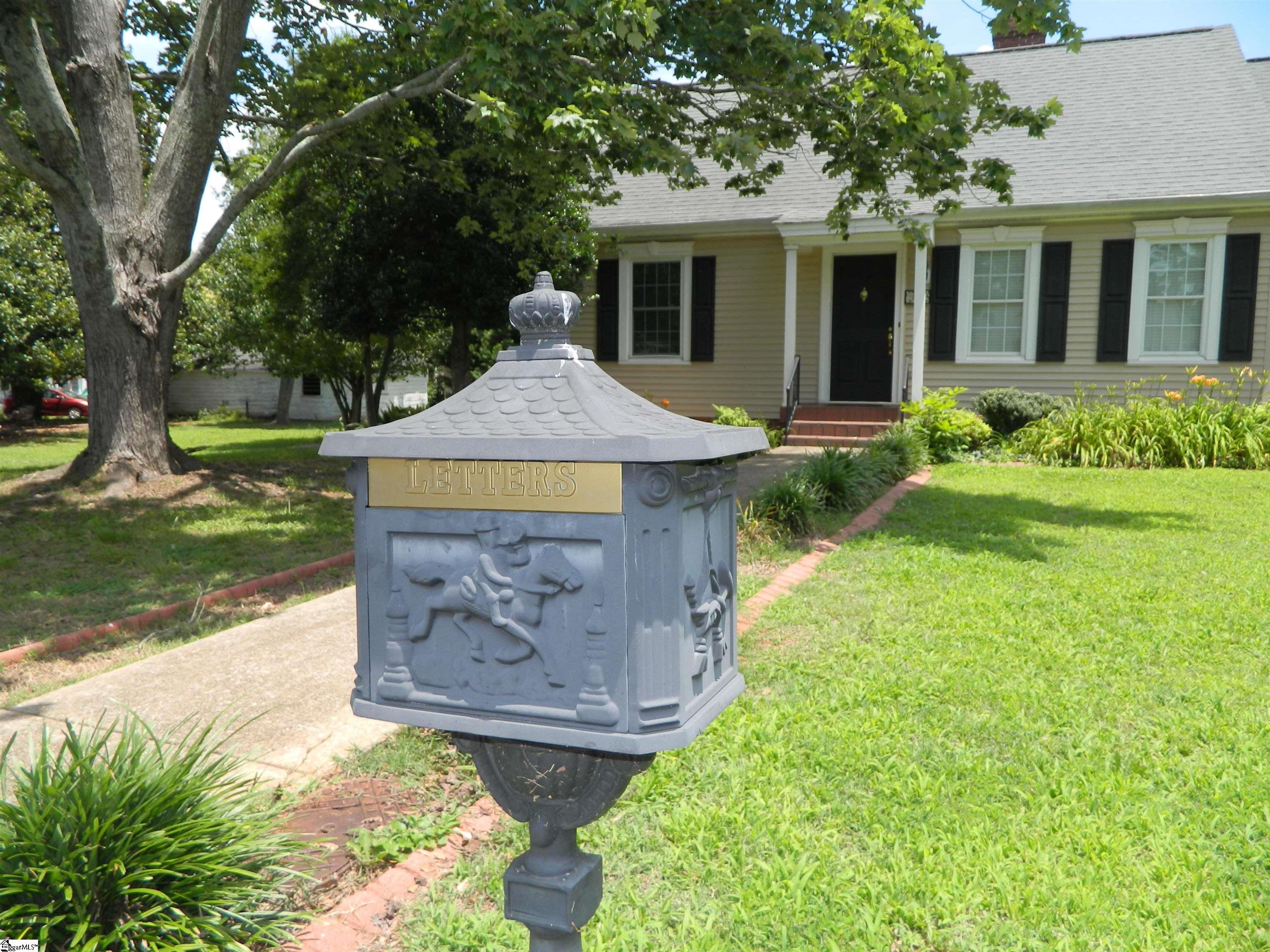 Property Photo: 220 Moultrie Square SC 29621