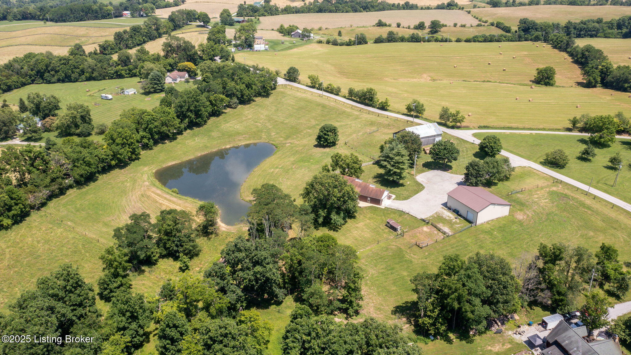 Property Photo: 2714 Pea Ridge Rd KY 40076