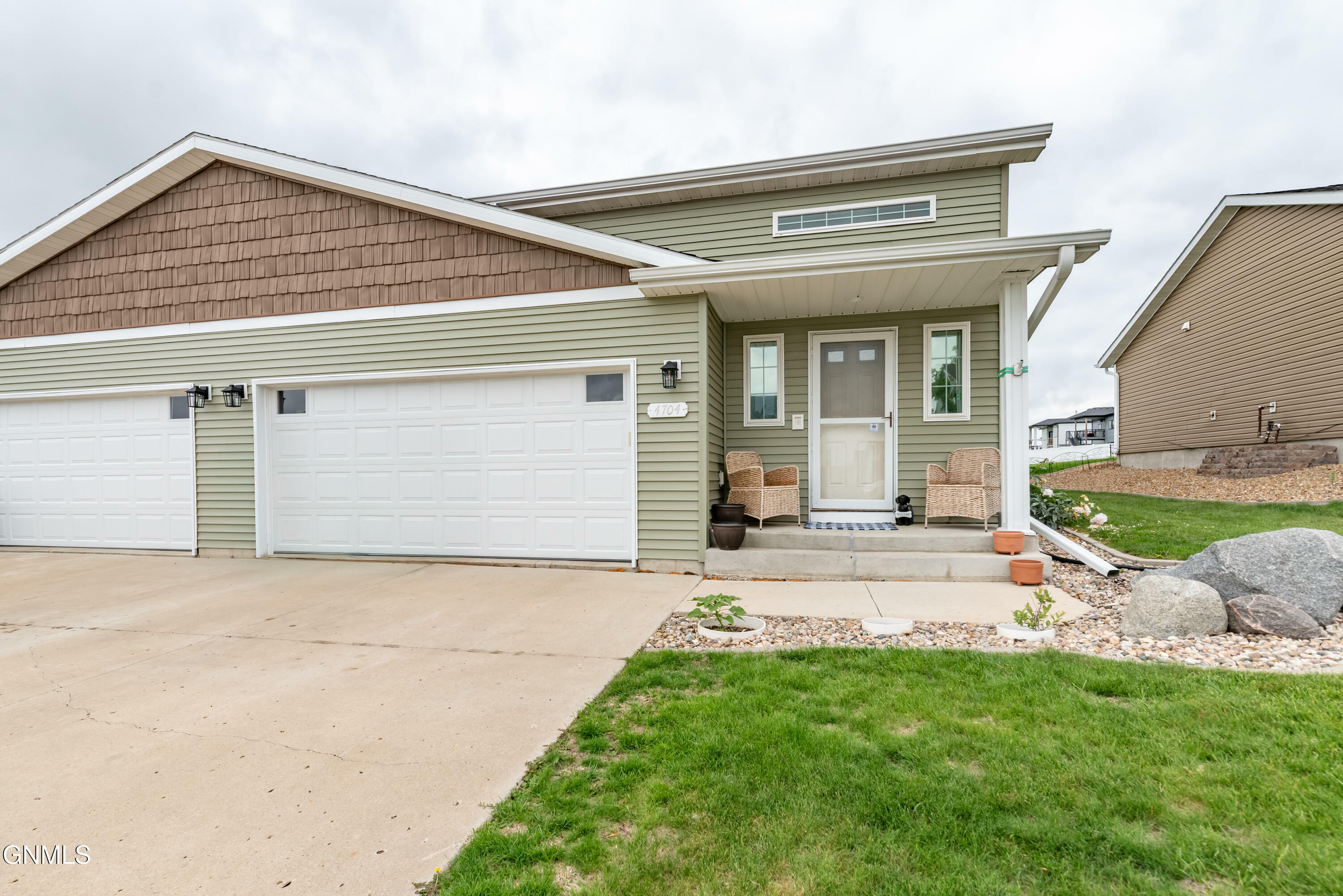 Property Photo: 4704 Corvette Street NW ND 58554