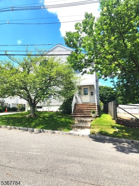 Property Photo:  40 West St  NJ 07940 