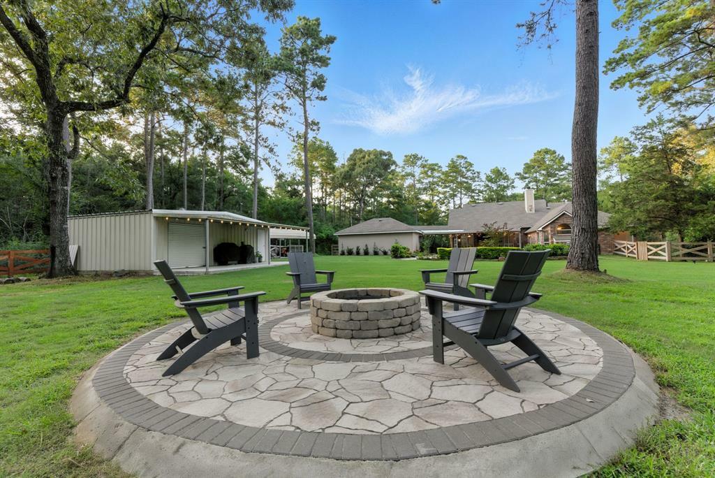Property Photo: 30315 N Holly Oaks Circle TX 77355