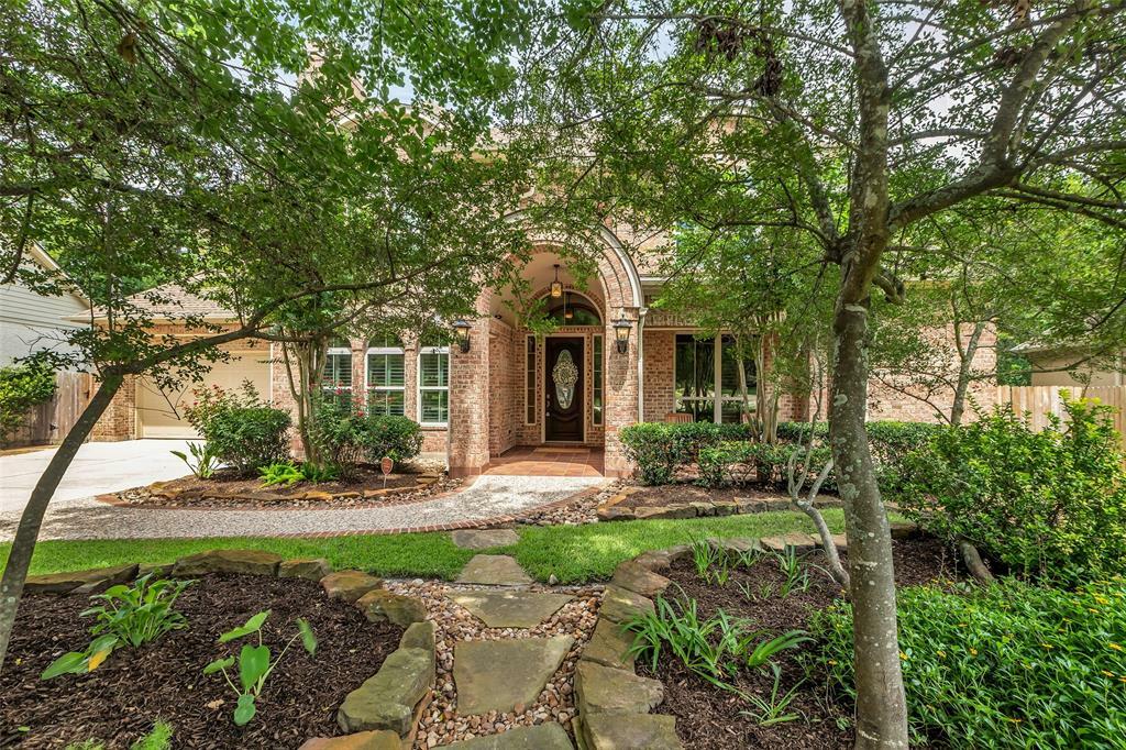 Property Photo: 130 Amulet Oaks Court TX 77382