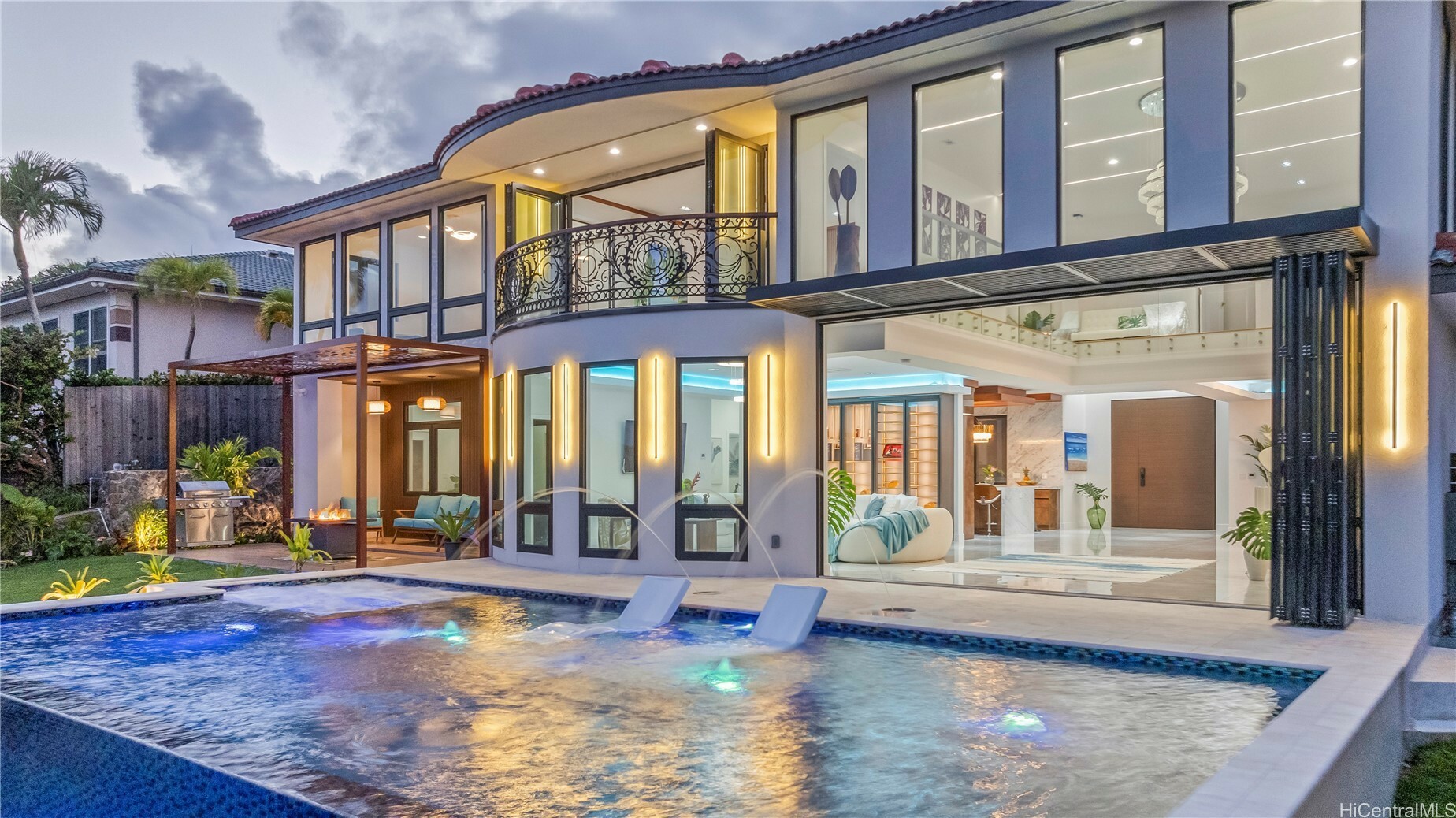 123 Waihili Place  Honolulu HI 96825 photo