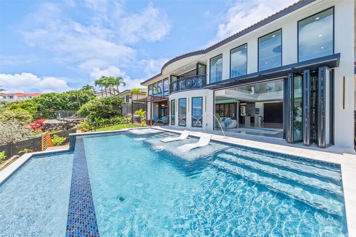 123 Waihili Place  Honolulu HI 96825 photo