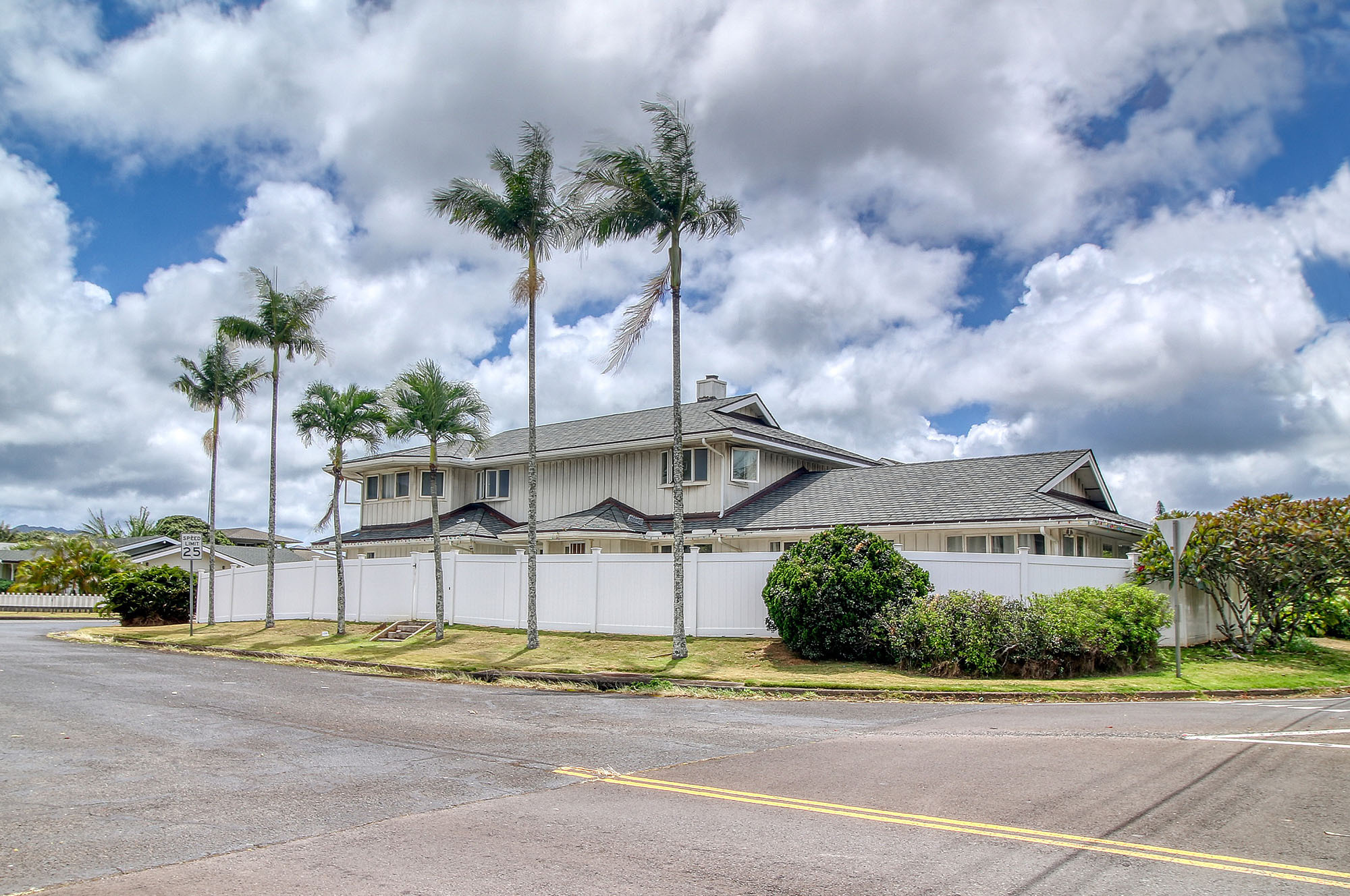 Property Photo: 4006 Hunakai St HI 96766