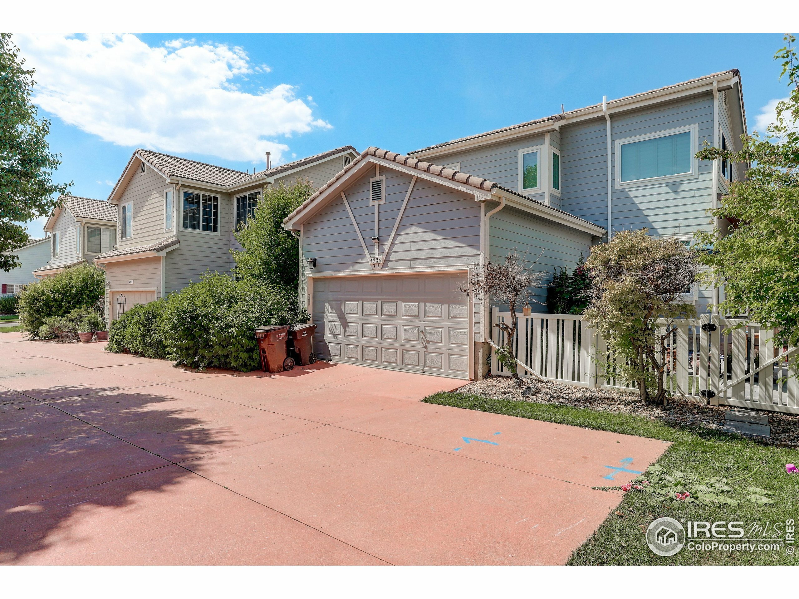 Property Photo: 4926 Pasadena Way CO 80023