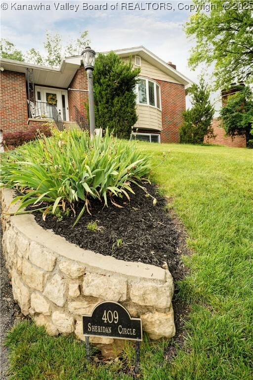 Property Photo: 409 Sheridan Circle WV 25314