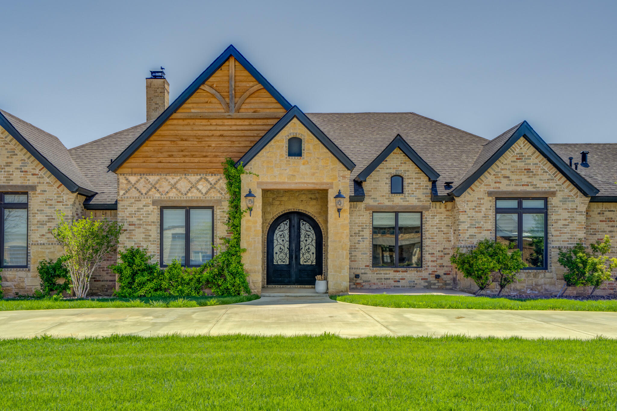 Property Photo: 8917 County Rd 6870 TX 79407