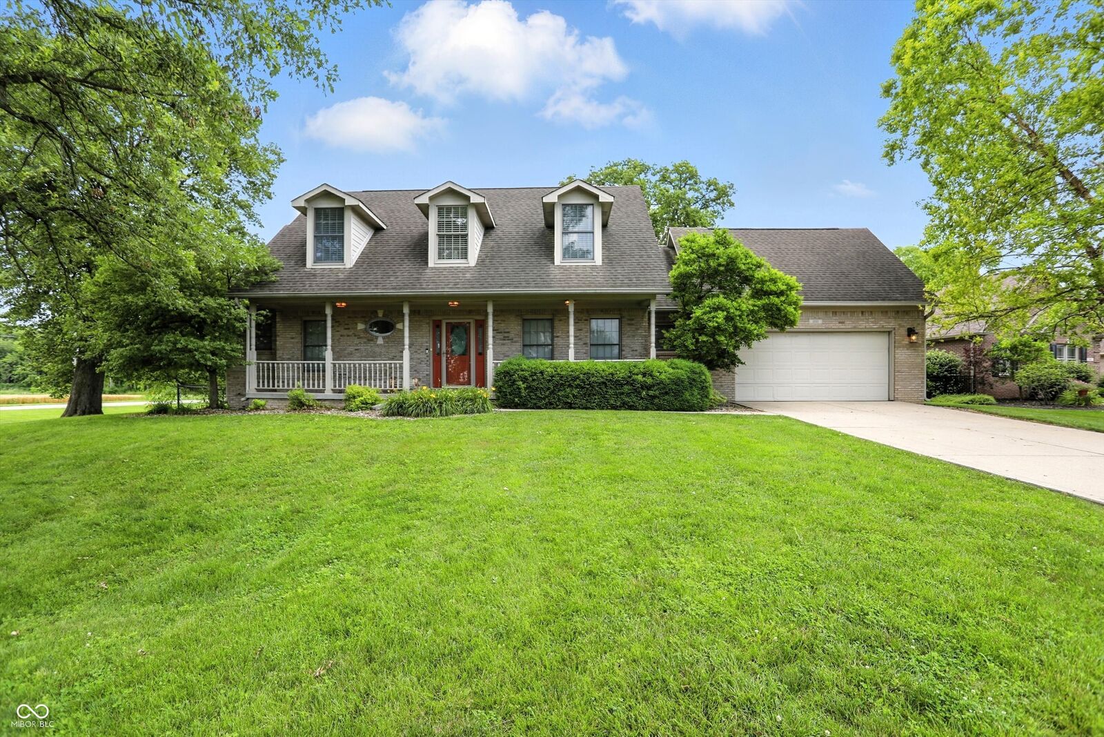 Property Photo: 1013 Chapman Boulevard IN 46140