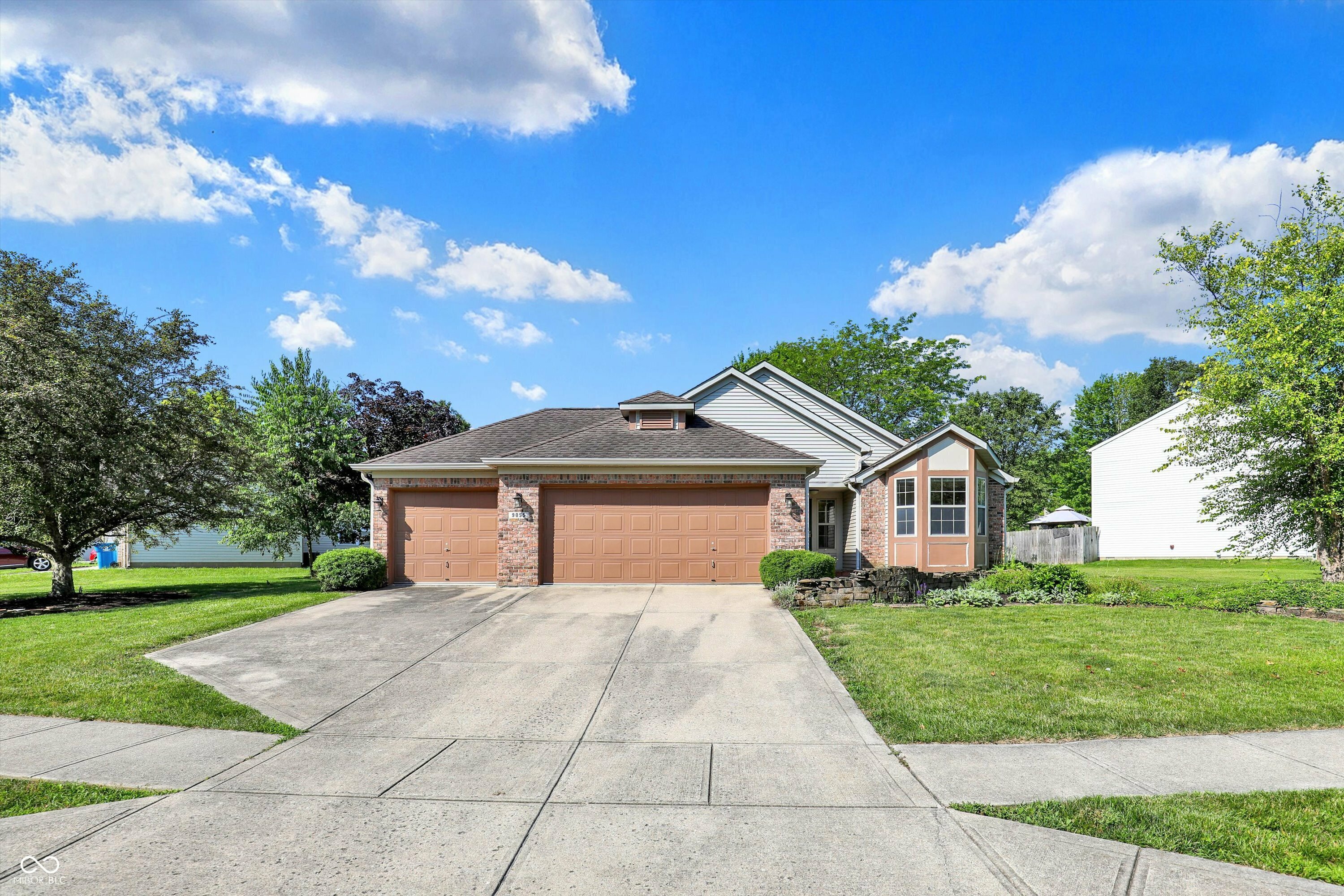 Property Photo: 9055 Glass Chimney Lane IN 46037