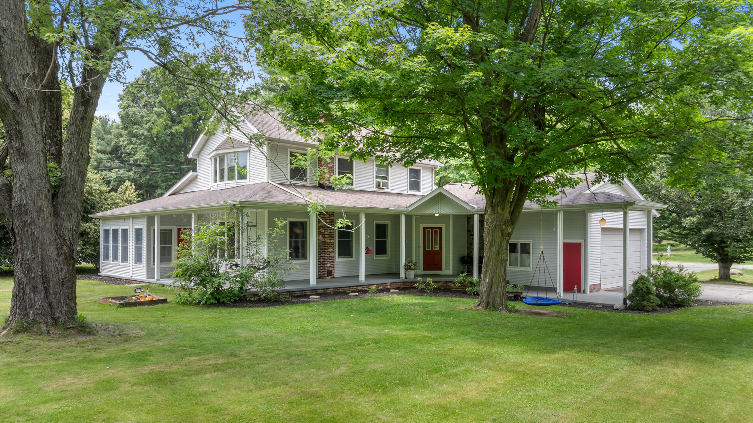 9719 King Road  Spring Arbor MI 49283 photo