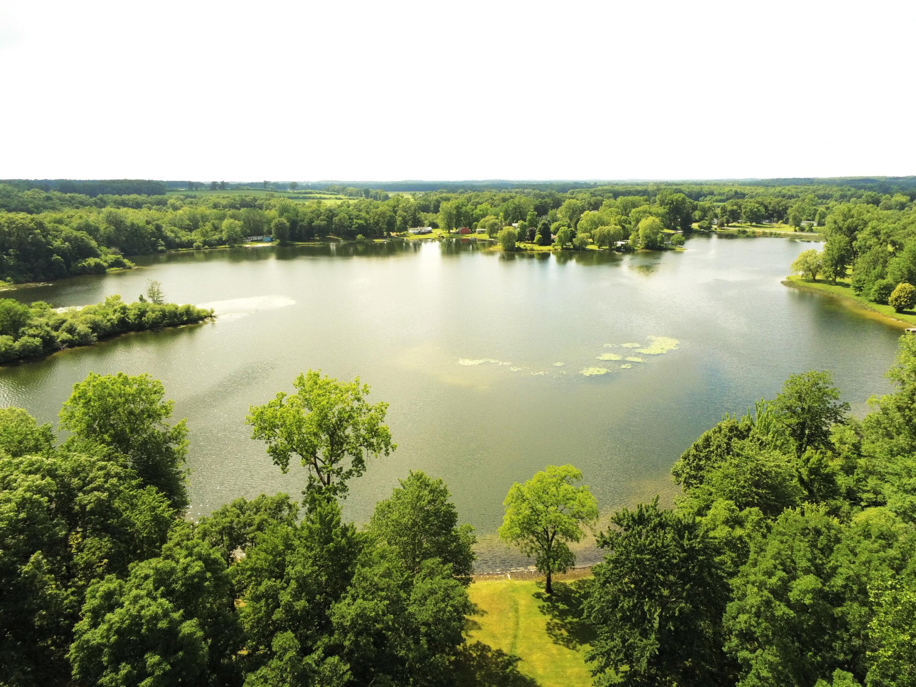 Property Photo: 1515 E Litchfield Road MI 49250