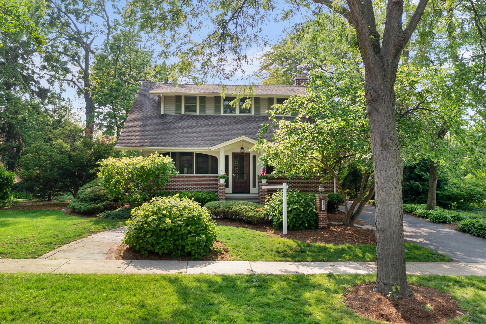 4416 Seeley Avenue  Downers Grove IL 60515 photo