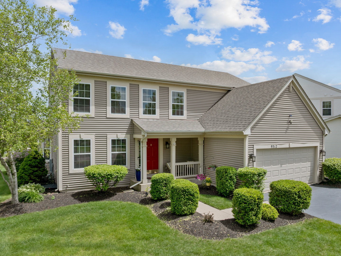 Property Photo: 9312 Bristol Lane IL 60142