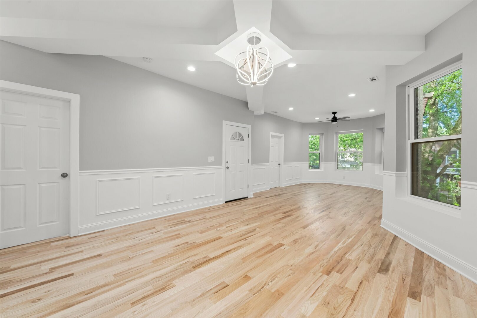 Property Photo:  5726 S Elizabeth Street  IL 60636 