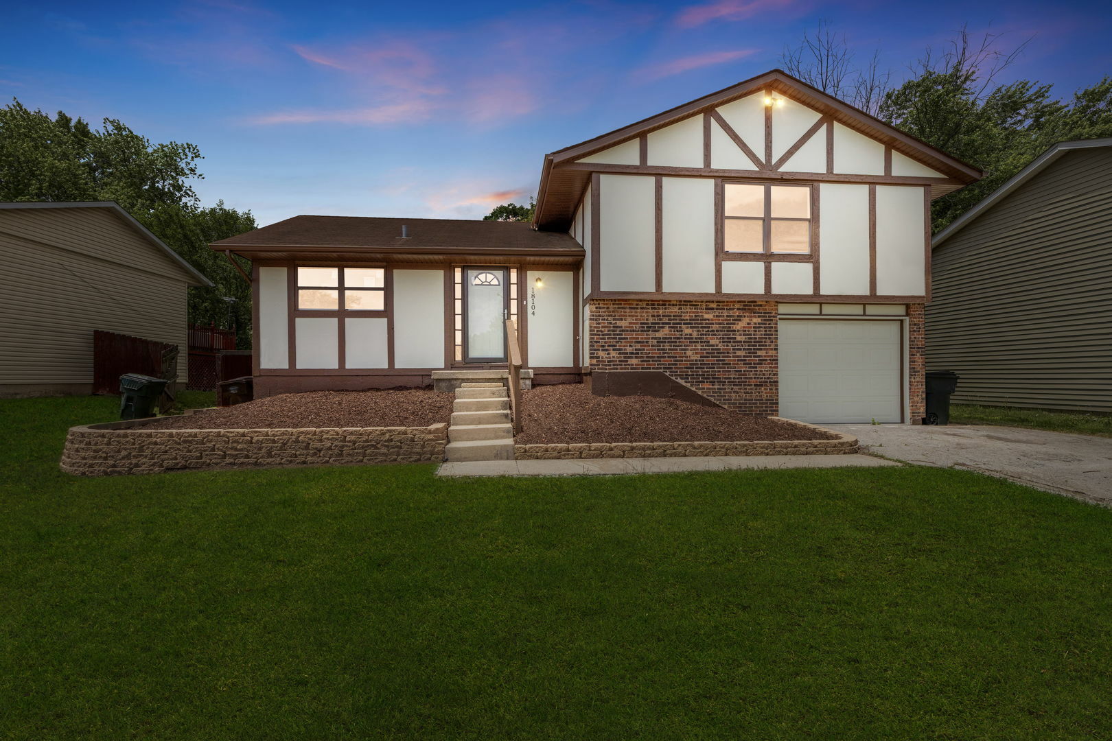 Property Photo: 18104 Fountainbleau Drive IL 60429