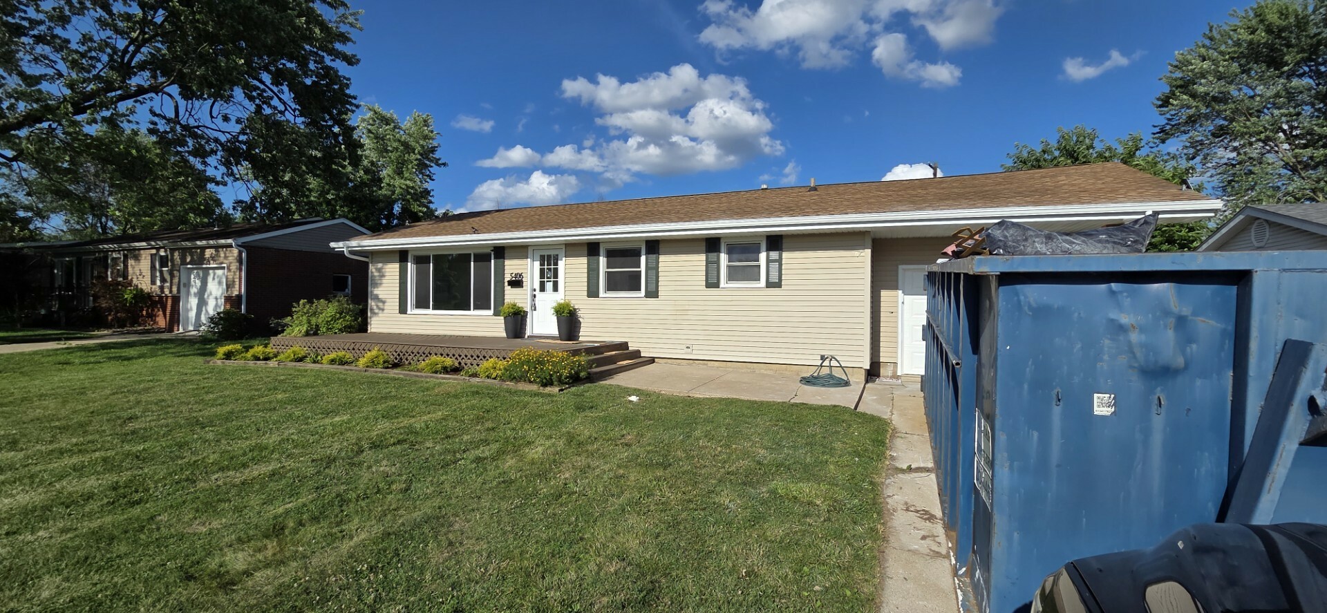Property Photo: 5406 N Arrow Drive IL 61614