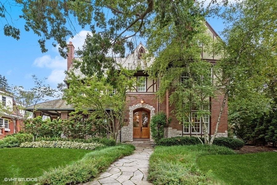 147 Linden Avenue  Wilmette IL 60091 photo