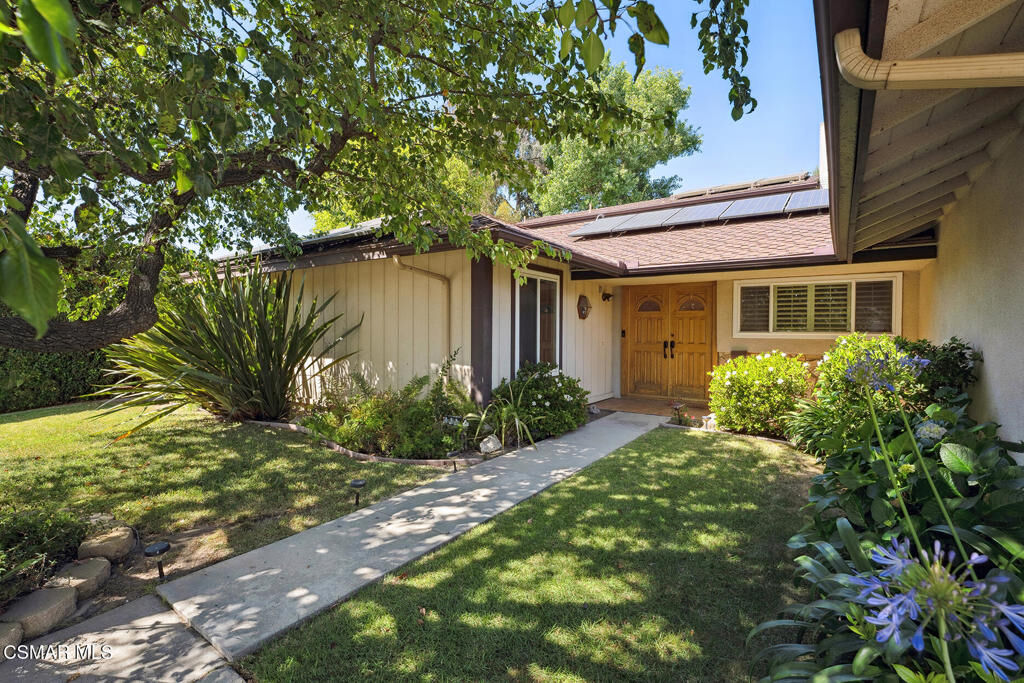 Property Photo: 3034 Rollings Avenue CA 91360