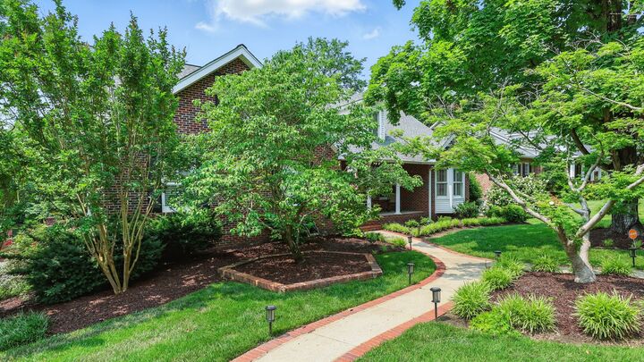 Property Photo: 1719 Waterford Rd TN 37129