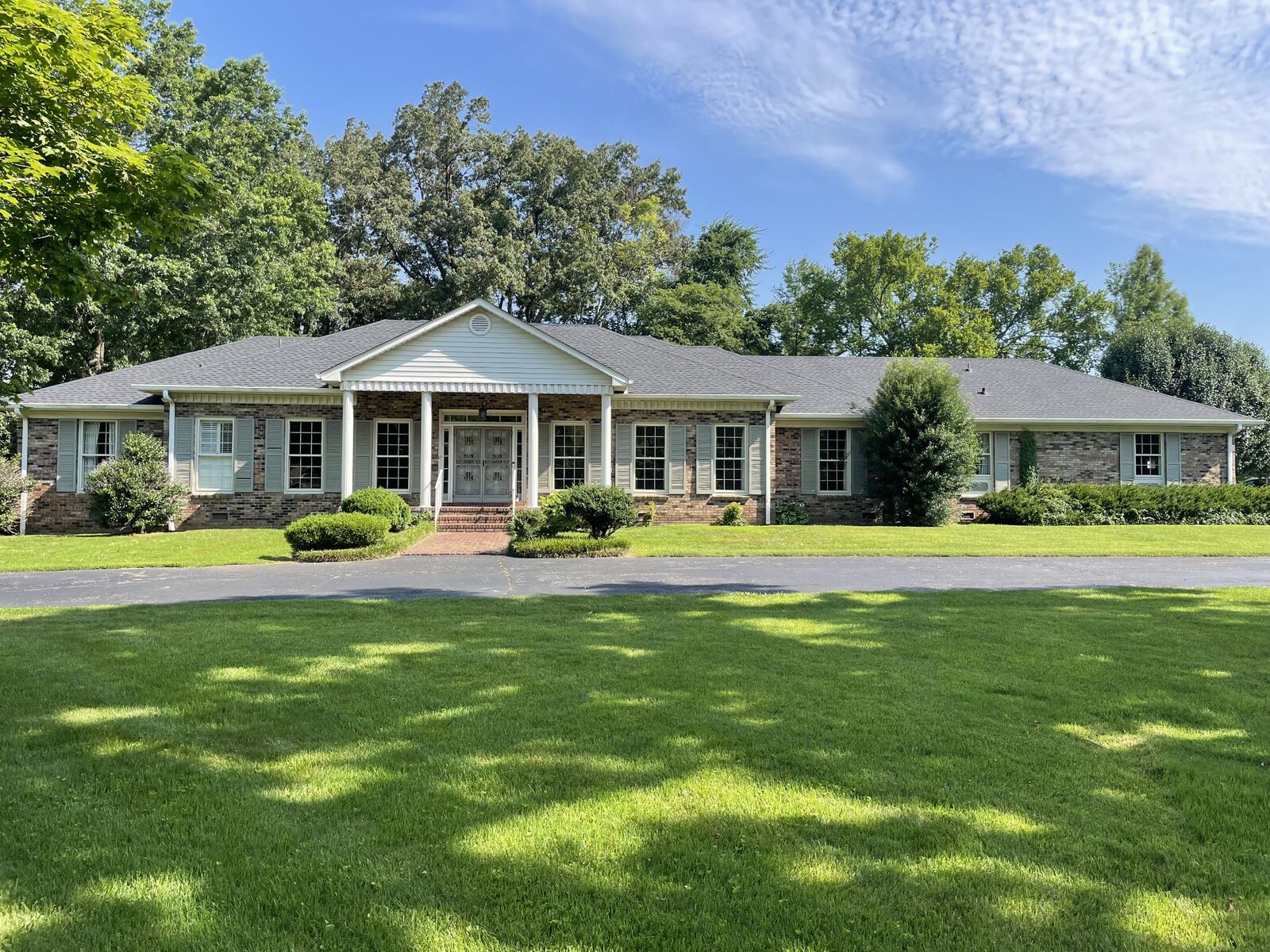 Property Photo: 133 Sequoia Dr TN 37043