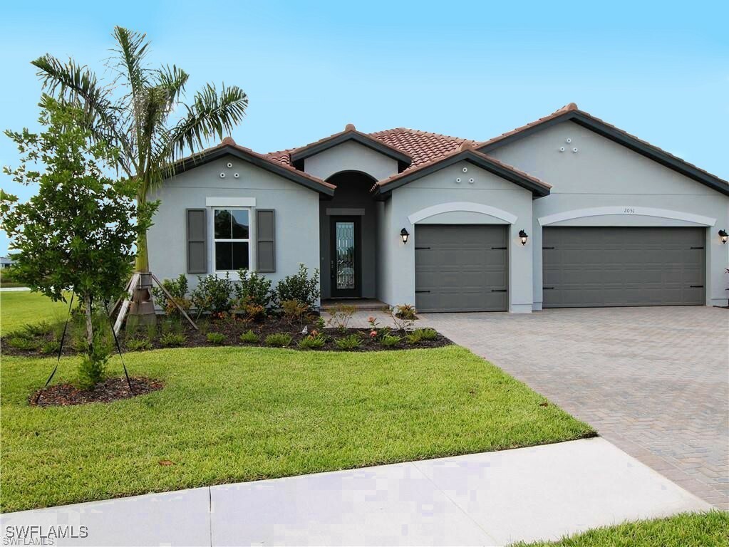 Property Photo: 2051 Grove Drive FL 34120