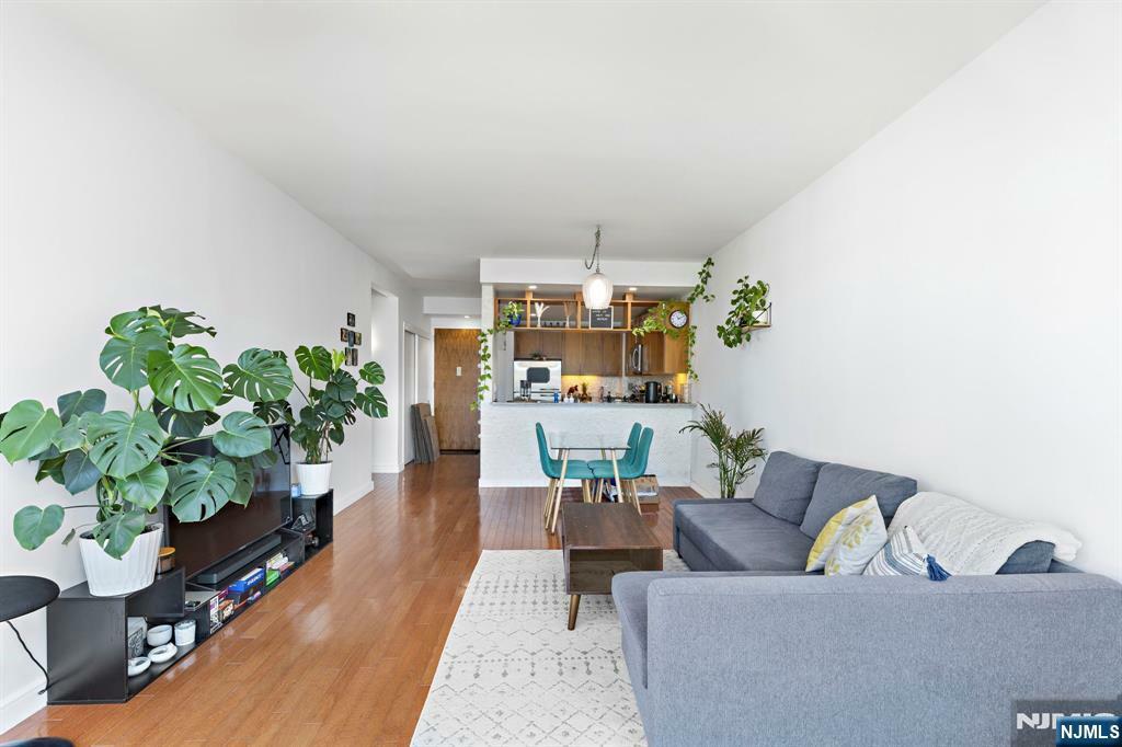 Property Photo:  20 Newport Parkway 2103  NJ 07310 